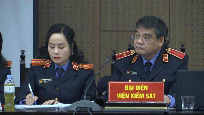 Đại diện VKSND tại phiên toà