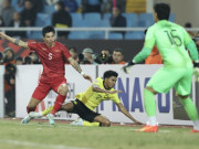 Bóng đá - SAO Malaysia bị thẻ đỏ vì chơi xấu Văn Hậu, ĐT Việt Nam hưởng penalty