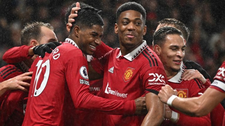 Rashford, Martial tỏa sáng đúng vào thời điểm MU cần