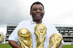 NÓNG: ”Vua bóng đá” Pele qua đời sau thời gian chống chọi với bệnh ung thư