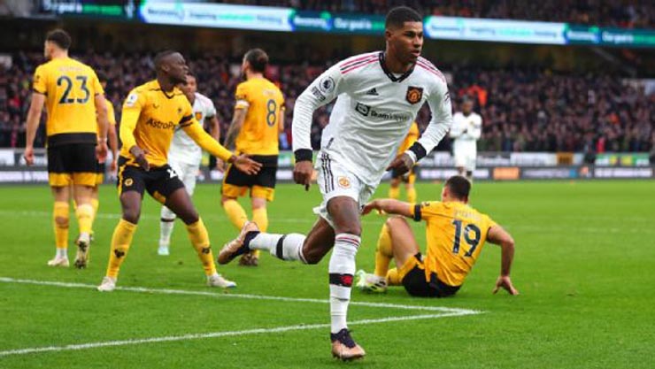 Rashford tỏa sáng trước Wolverhampton