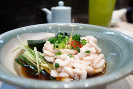 Tinh hoàn cá: Món ăn kinh dị ngon nức tiếng ở Nhật
