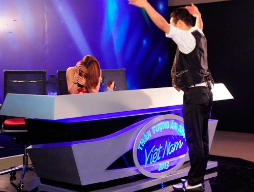 Clip "Những thảm họa tại Vietnam Idol" gây chú ý hơn cả đêm thi của thí sinh - 3