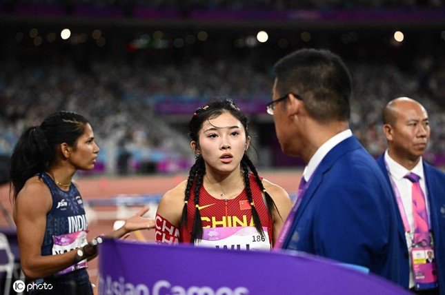 Chuyện lạ ở Asiad 19: VĐV Trung Quốc phạm luật nhưng vẫn được thi đấu - 1