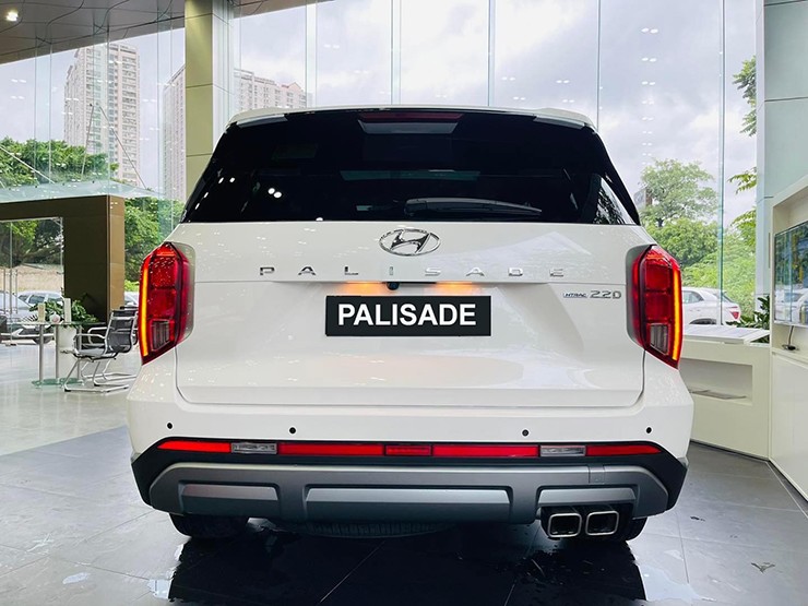 Cận cảnh xe SUV giá hủy diệt Hyundai Palisade tại đại lý - 5