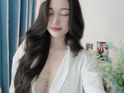 Thời trang - Hot girl Quảng Ninh chỉ cách tôn vòng 1 đẹp không phô với sơ mi