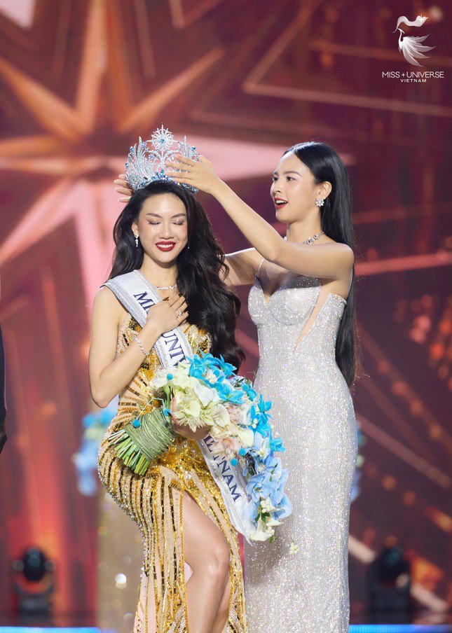 Tổ chức Hoa hậu Hoàn vũ vào cuộc vụ Bùi Quỳnh Hoa bị tố được dọn đường đăng quang - 2