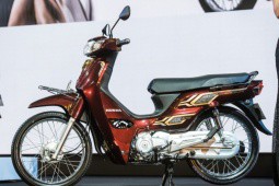 Lộ giá bán 2024 Honda Dream lên tới gần 72 triệu đồng