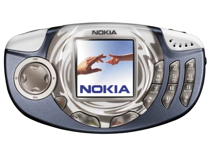 Nokia 3300 (2003)&nbsp;được tiếp thị là điện thoại chơi nhạc nhưng cũng có bàn phím QWERTY.
