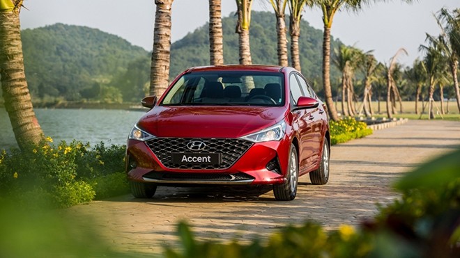 Giá xe Hyundai Accent niêm yết và lăn bánh tháng 10/2023, giảm 50% LPTB - 2