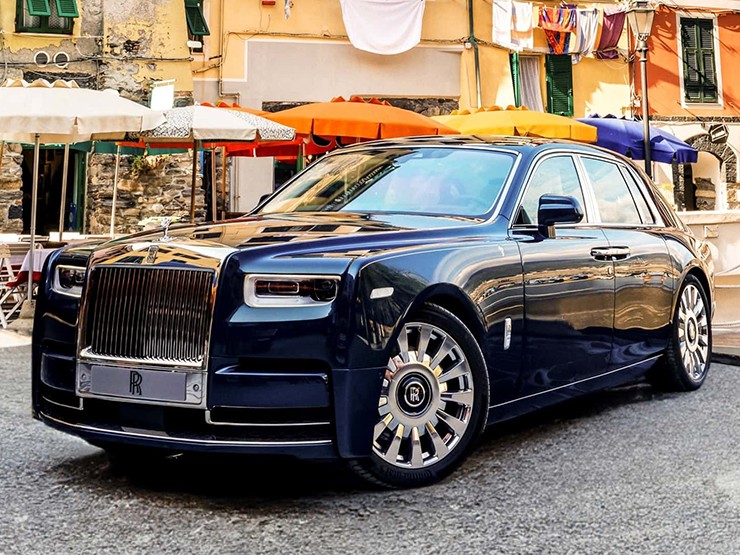 Siêu phẩm Rolls-Royce Phantom phiên bản đặc biệt Cinque Terre trình làng