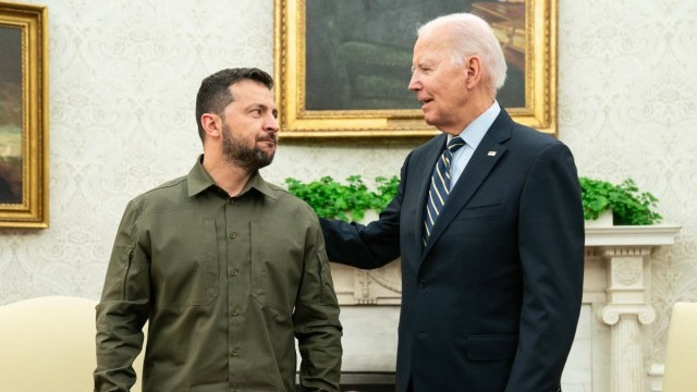 Ông Biden tiếp ông Zelensky tại Mỹ hồi tháng 9. Ảnh: AP