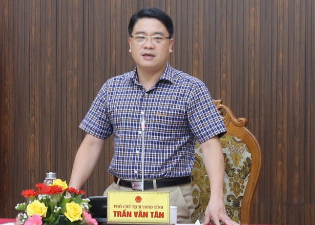 Bị tuyên án 6 năm tù, lý do để cựu Phó Chủ tịch tỉnh Quảng Nam Trần Văn Tân chưa bị bãi nhiệm - 1