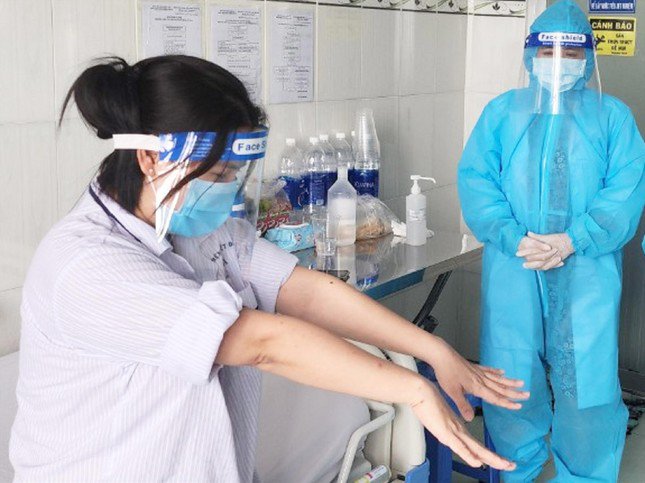 Giám sát bệnh đậu mùa khỉ tại cơ sở điều trị da liễu - 1