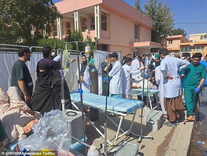 Thảm họa động đất giáng xuống Afghanistan, thương vong tăng kinh hoàng - 1