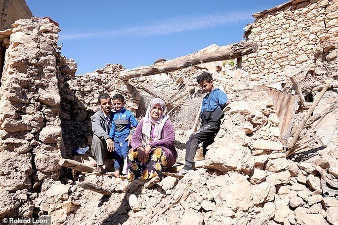 Thảm họa động đất giáng xuống Afghanistan, thương vong tăng kinh hoàng - 2