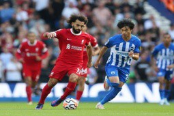 Video bóng đá Brighton - Liverpool: Sai lầm nối tiếp sai lầm, rượt đuổi 4 bàn (Ngoại hạng Anh)