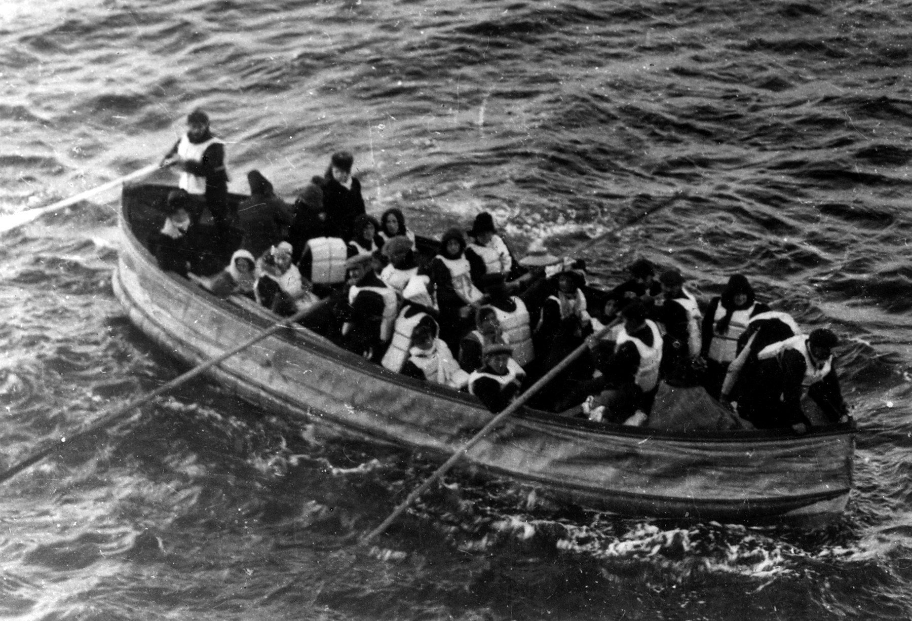Sống sót sau thảm họa Titanic, người đàn ông bị cả nước Nhật ghét bỏ - 4