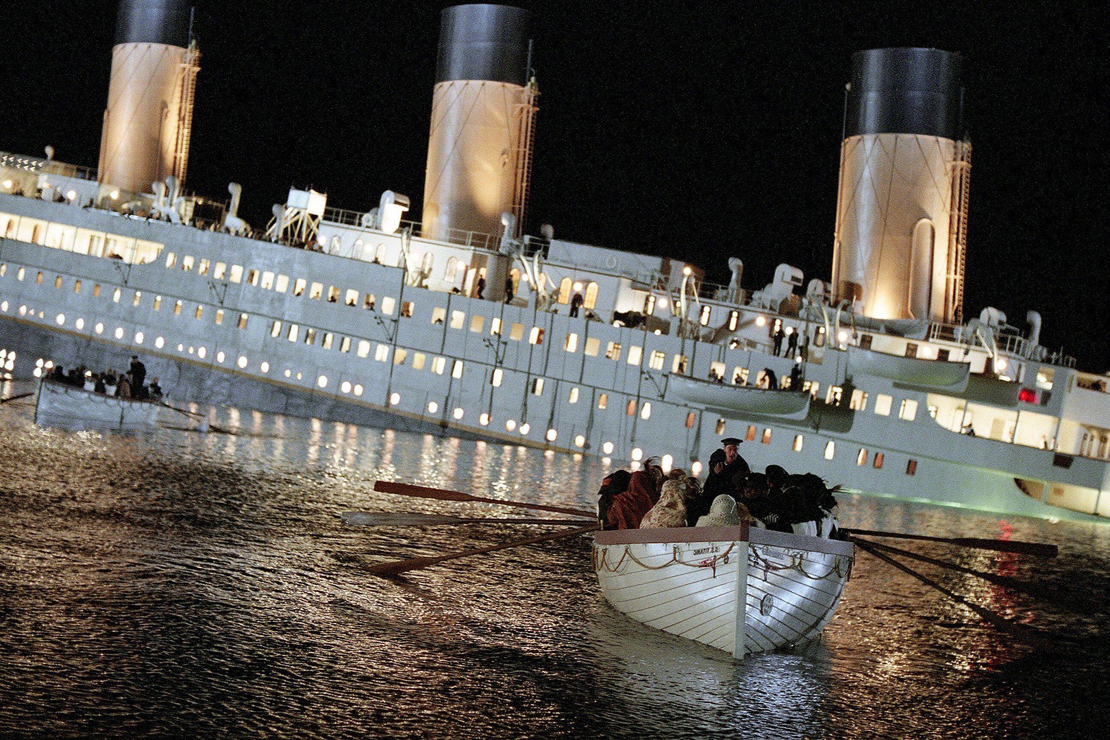 Sống sót sau thảm họa Titanic, người đàn ông bị cả nước Nhật ghét bỏ - 3