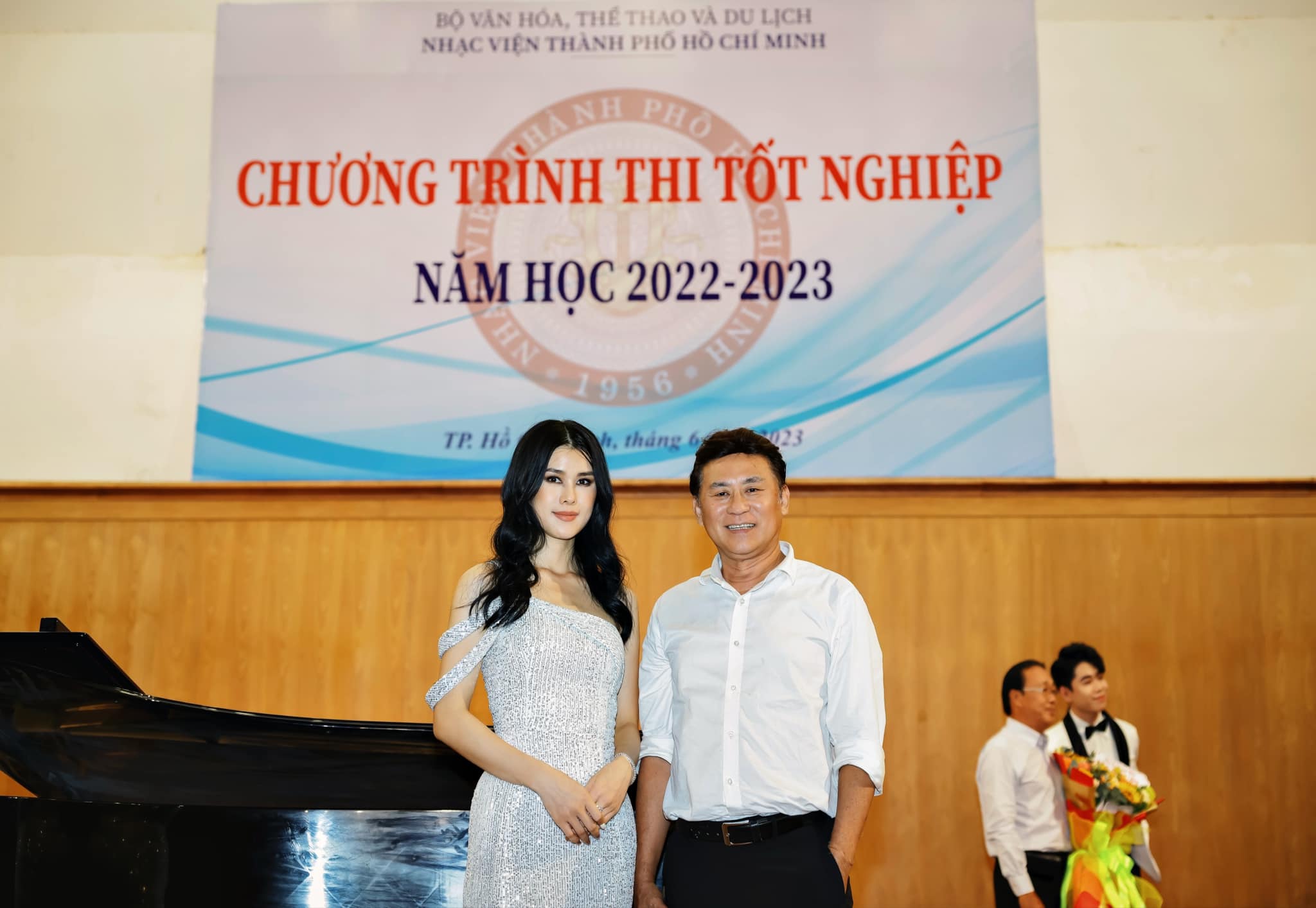 Học trò NSND Tạ Minh Tâm ra mắt album đầu tư khủng - 2