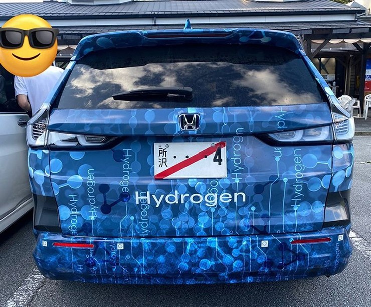 Honda CR-V phiên bản chạy pin nhiên liệu hydro xuất hiện trên phố - 3