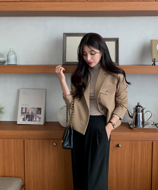 10 kiểu phối đồ với áo vest tay lửng Hàn Quốc dành cho các nàng