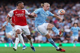 Hấp dẫn đua vô địch Ngoại hạng Anh: Nhà cái chọn Man City, chuyên gia ủng hộ Arsenal