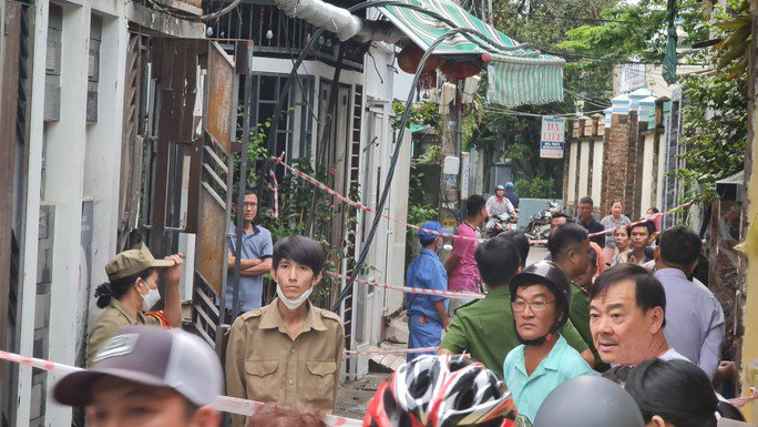 Hiện trường vụ cháy nhà 3 tầng ở Đà Nẵng, 2 người chết - 1