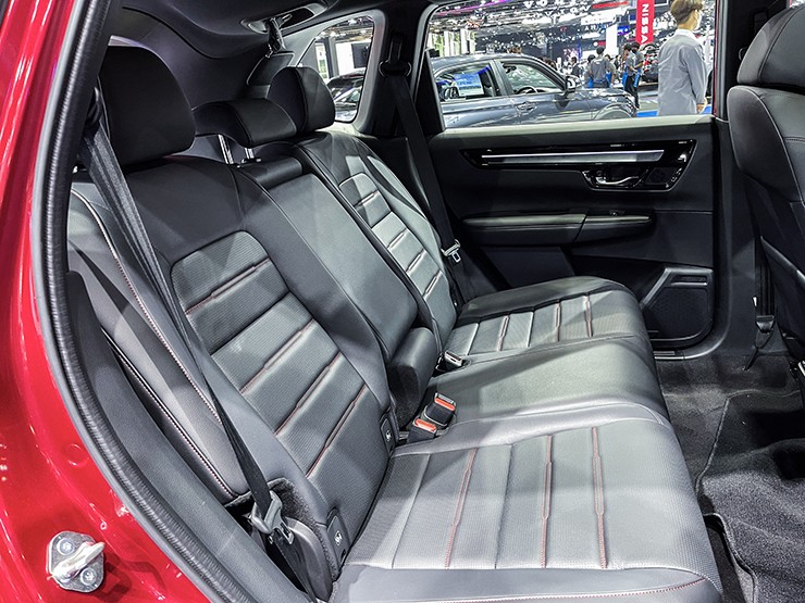 Đại lý hé lộ thời gian ra mắt của mẫu xe Honda CR-V mới - 5