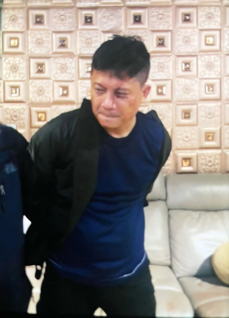 Một giám đốc mang súng đột nhập biệt thự ở Phú Mỹ Hưng để trộm tài sản - 1
