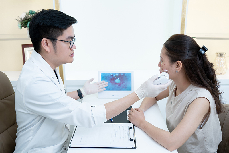 Bác sĩ da liễu Nguyễn Anh Tuấn chia sẻ cách phòng tránh biến chứng sau cấy Meso - 1