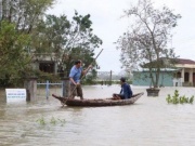 Tin tức trong ngày - Miền Trung mưa rất to, dự báo Thừa Thiên-Huế, Đà Nẵng có nơi trên 700 mm