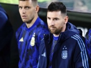 Bóng đá - Đối thủ bị nghi có hành động khiếm nhã: Messi phản ứng chuyên nghiệp