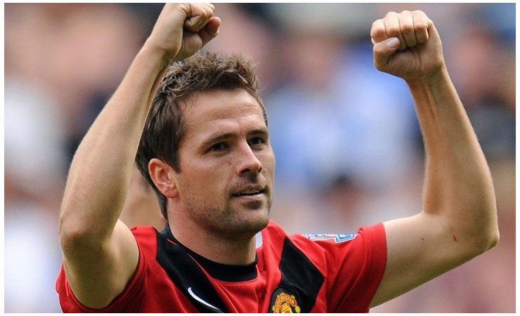 Michael Owen từng là &#34;nam thần sân cỏ&#34; với gương mặt điển trai, hiền lành.
