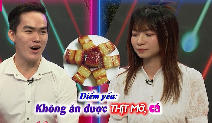 Vừa gặp mặt, trai Huế đã yêu cầu bạn gái 