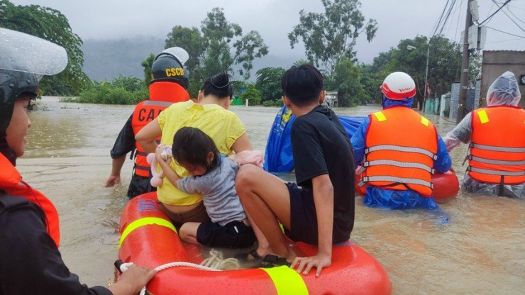 Nóng trong tuần: 6 con cá sấu sổng chuồng từ công viên ở Kiêng Giang - 2