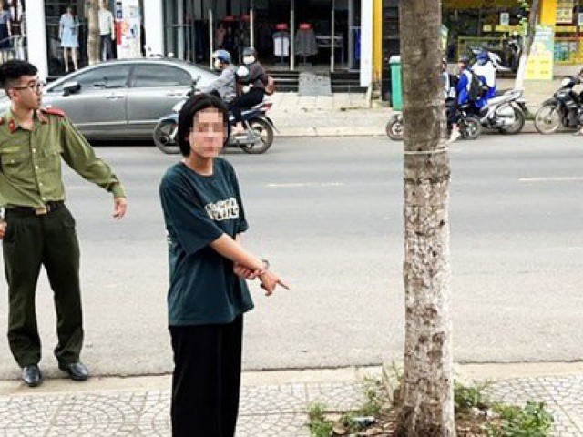 Ghen tuông dẫn đến xô xát, vợ trẻ đâm chồng tử vong