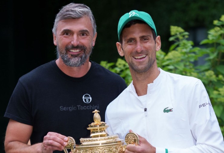 Ivanisevic luôn phải bình tĩnh&nbsp;mỗi khi làm việc với Djokovic