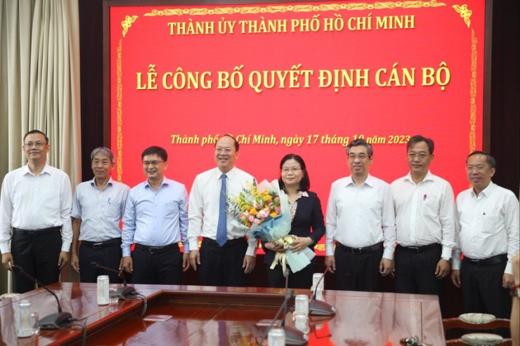 Bà Lê Thị Thanh Thúy giữ chức Phó Chánh Văn phòng Thành ủy TP.HCM - 2