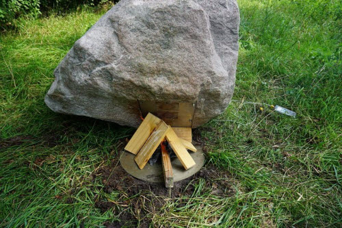 Chuyện không tưởng về hòn đá có thể phát wifi mỗi khi bị 