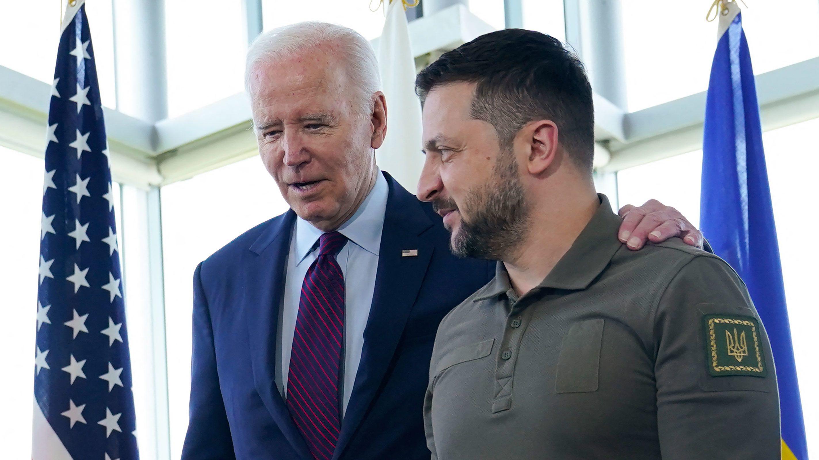 Ông Zelensky gặp ông Biden tại hội nghị G7 ở Hiroshima, Nhật Bản vào ngày 21/5/2023.