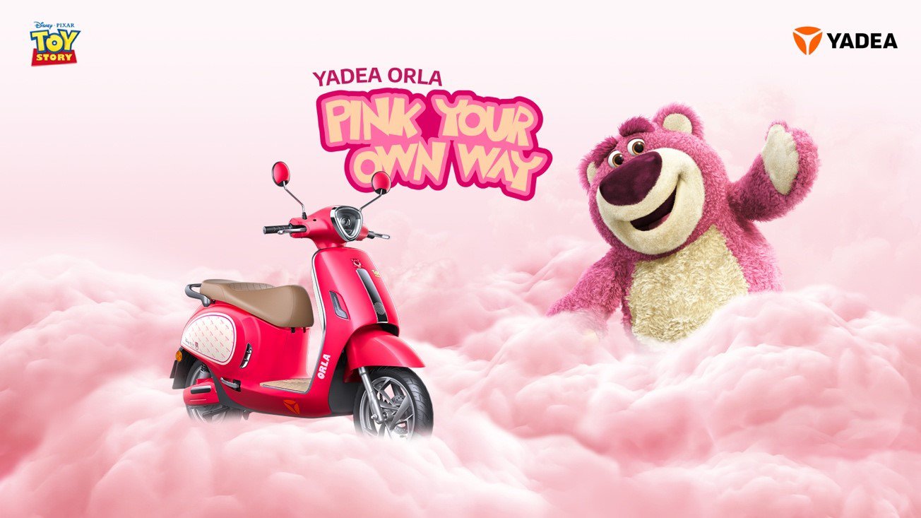 Gấu Dâu Disney Lotso hợp tác với Yadea ra mắt xe máy điện chính hãng - 1