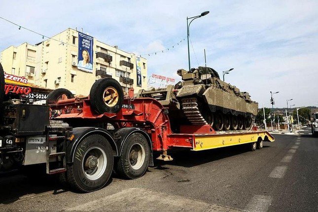 Israel sơ tán cư dân thành phố giáp biên giới Li-băng - 1