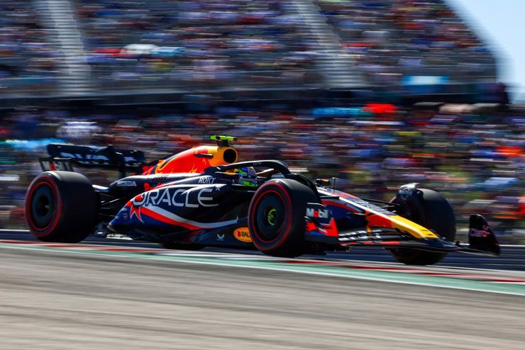 Verstappen nhanh nhất nhưng lại mắc lỗi track limit