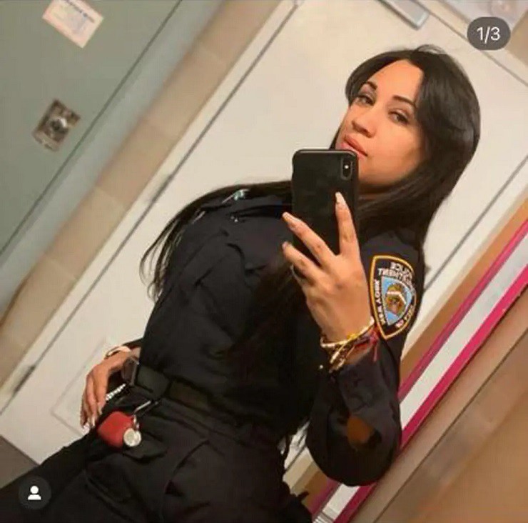 Mỹ: Phát hiện gây sốc về nữ sĩ quan cảnh sát tuyên bố “đam mê công việc” - 1