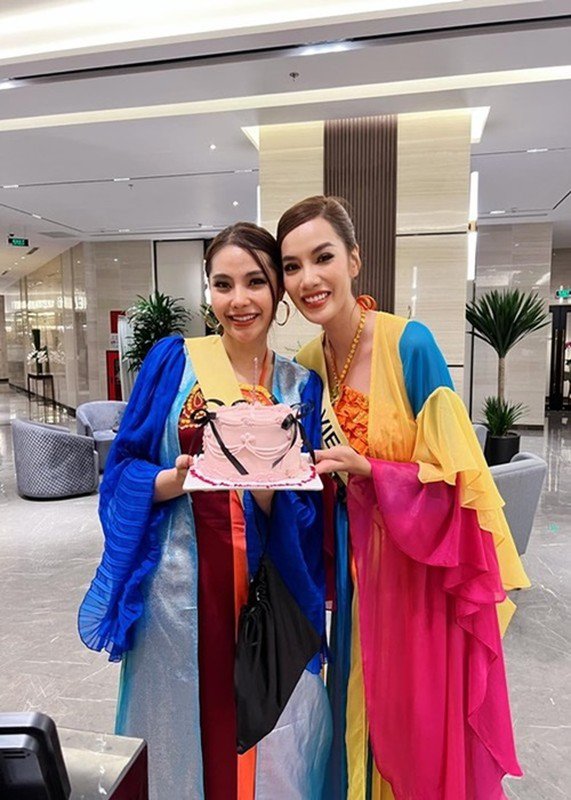 Hành trình từ kiến trúc sư Khánh Hòa đến Á hậu 4 Miss Grand của Hoàng Phương - 4
