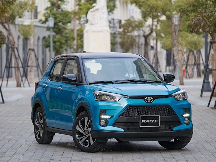 Sau bê bối gian lận, Toyota hủy hơn 30.000 đơn đặt hàng Raize HEV - 2