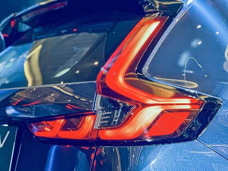 Honda CR-V thế hệ mới ra mắt, giá bán từ 1,1 tỷ đồng - 6