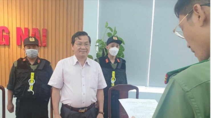 3 cán bộ, giảng viên của Trường Đại học Đồng Nai bị bắt - 1