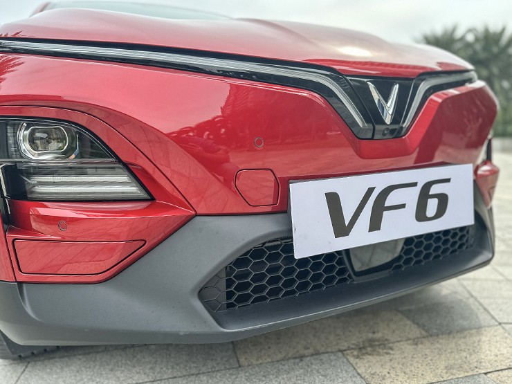 Đánh giá Vinfast VF6 hoàn toàn mới vừa được ra mắt - 6